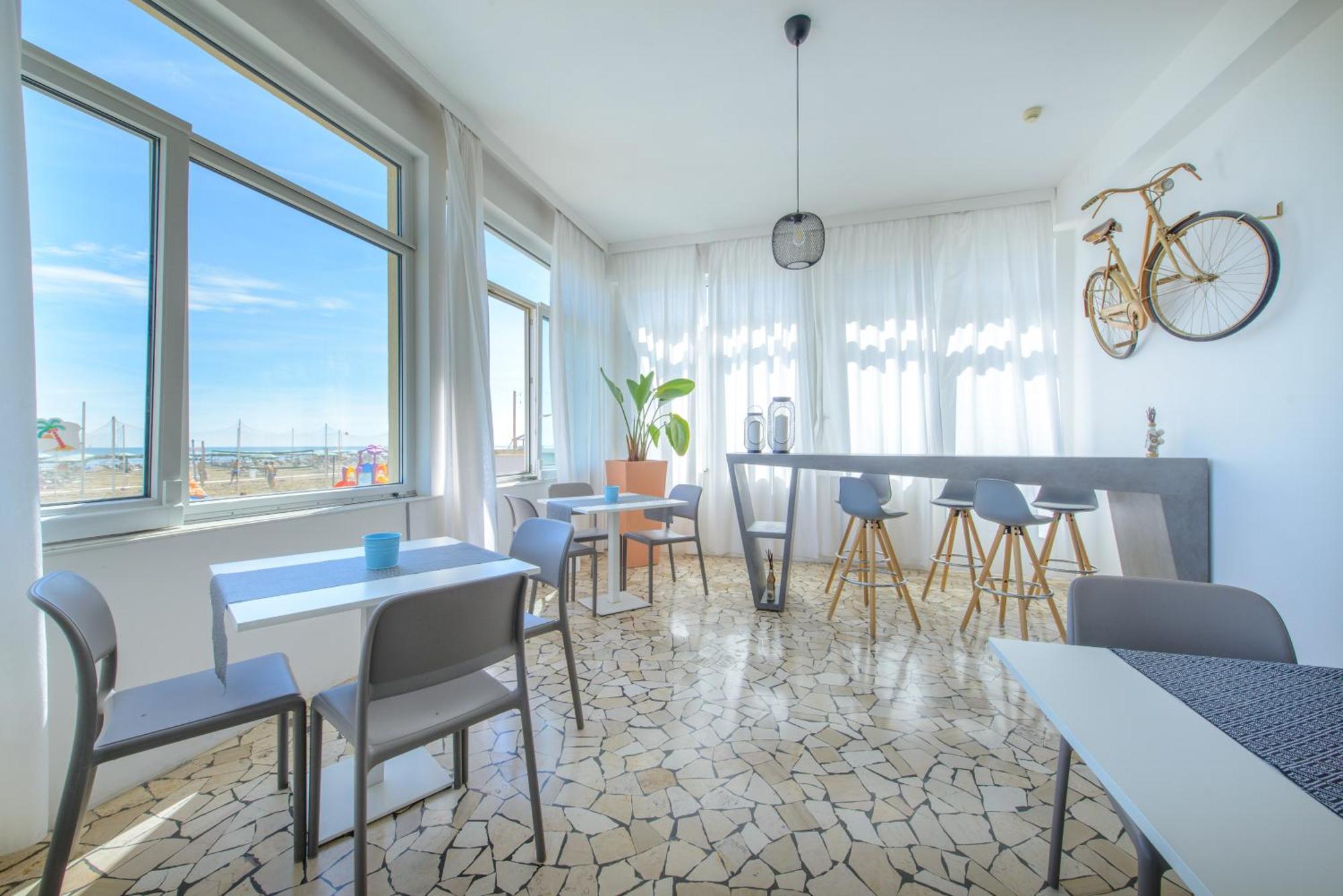 Nautic Beach Hotel Ріміні Екстер'єр фото