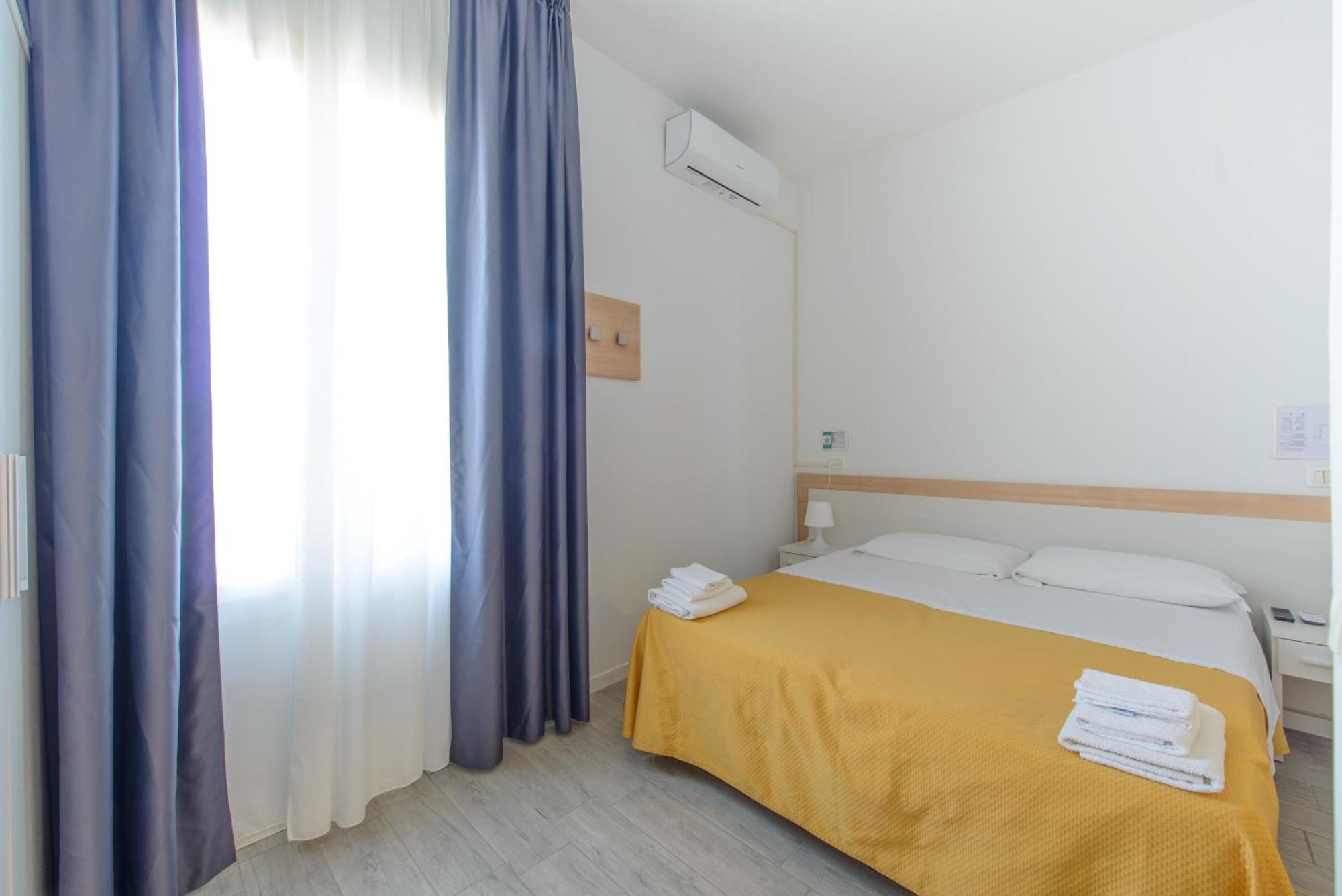 Nautic Beach Hotel Ріміні Екстер'єр фото